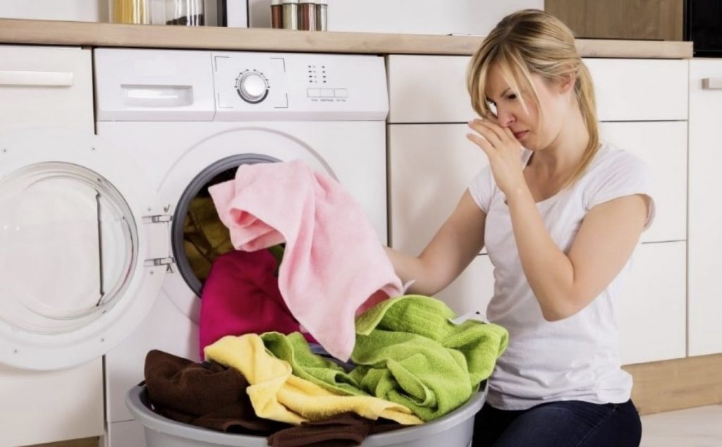 How to clean a smelly washing machine CleanCrispAir