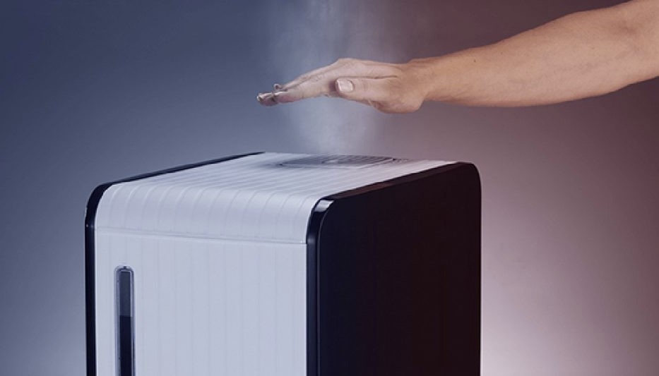 Warm mist humidifier